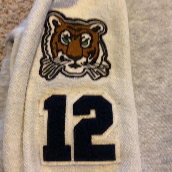 Forever 21 sweatshirt - Picture 7 of 7